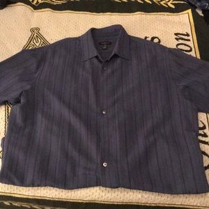 VanHeusen Button Up
